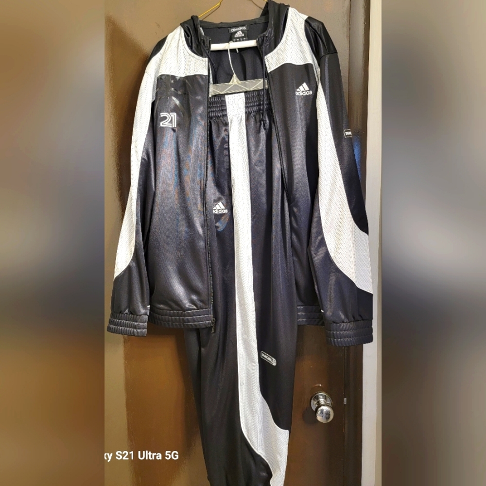 Adidas Size Medium,  Black/light grey